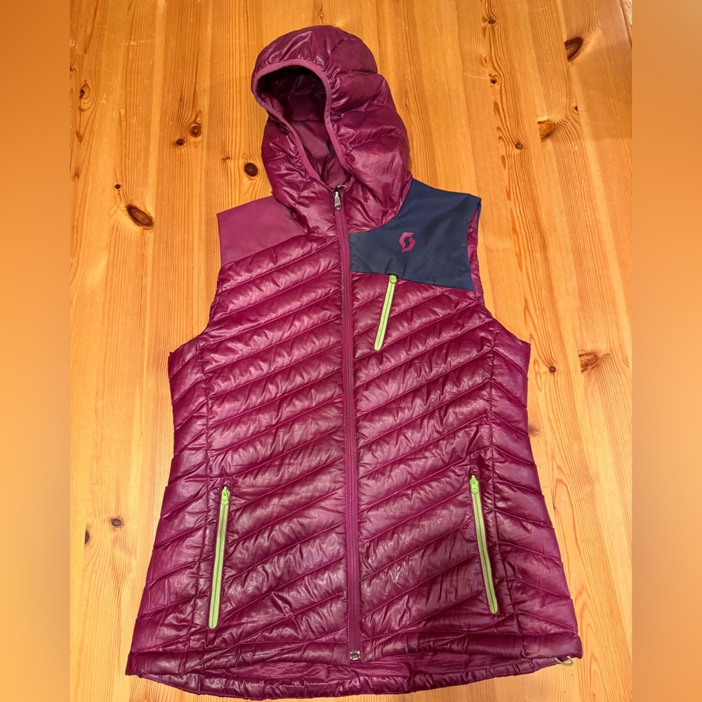 Scott Down Vest